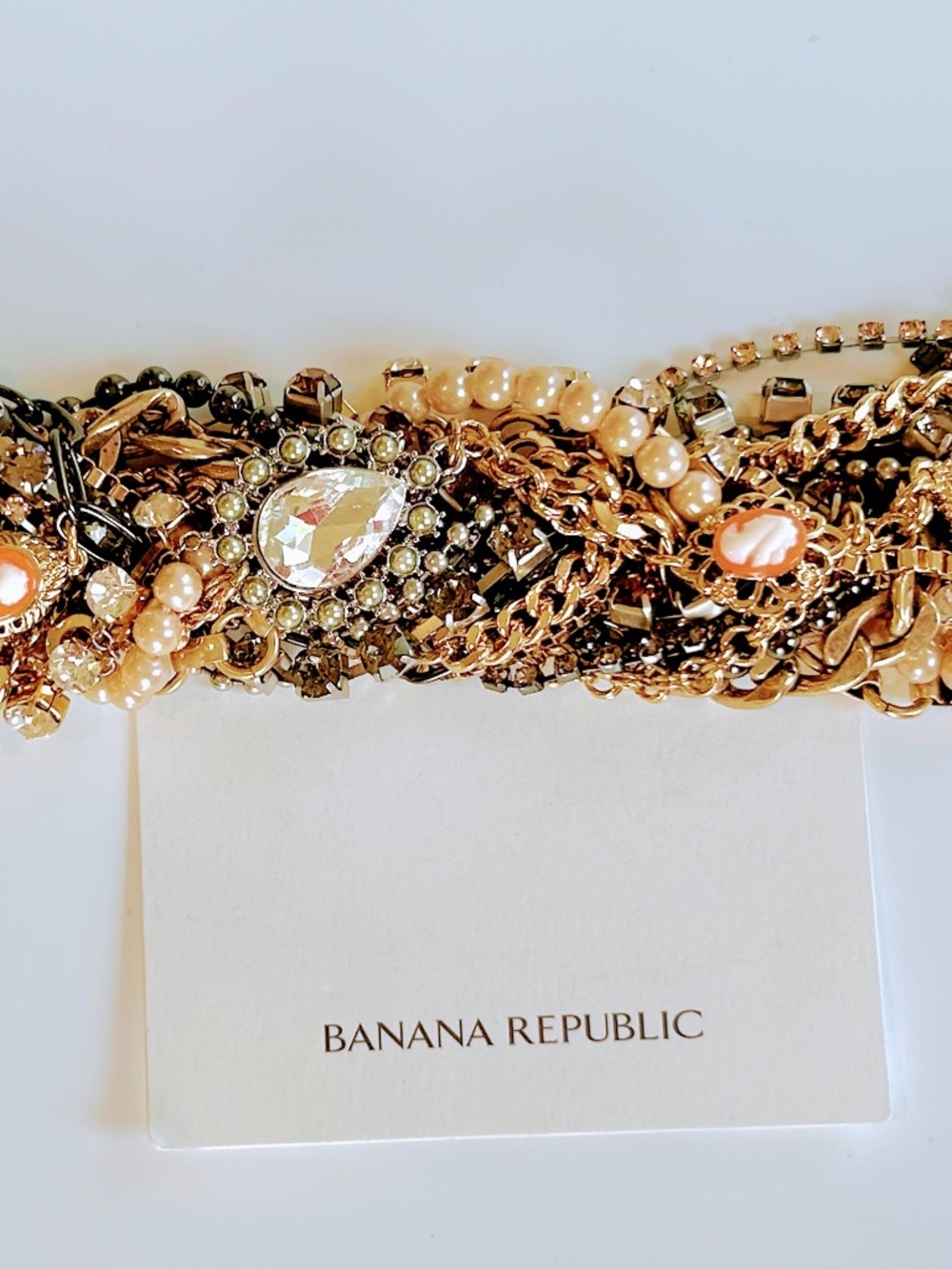 Banana Republic Cameo Line Chunky Bracelet NWOT